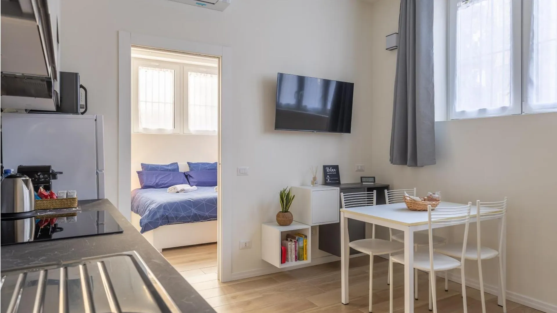 Milan - San Siro Corner, Apartment With Private Parking